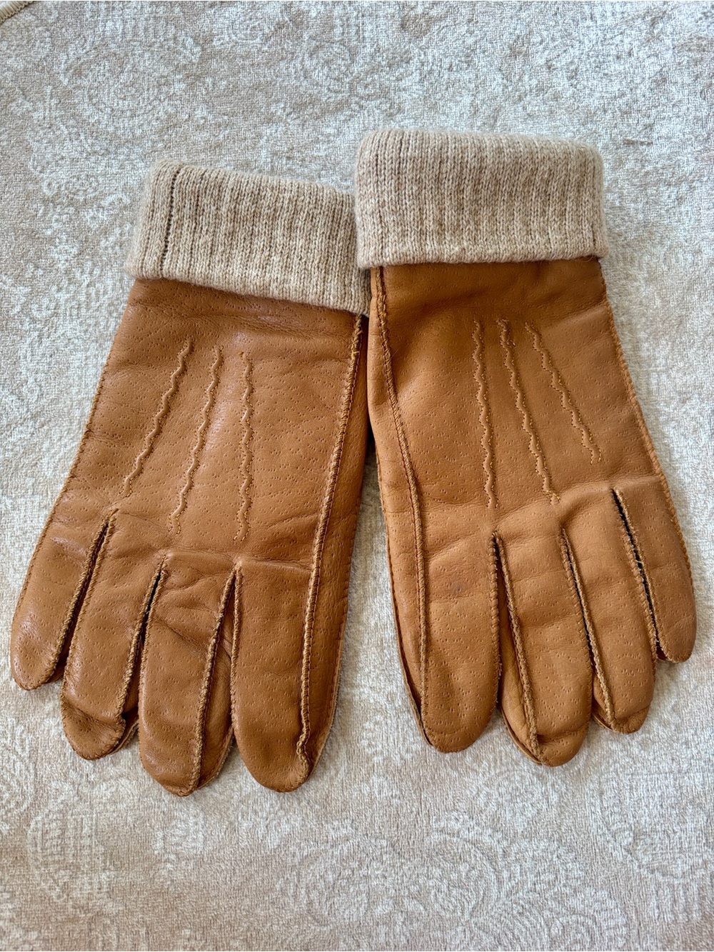 Vintage Men's Genuine Leather Gloves w/ Ribbed Knit Wool Lining Camel Neutral
